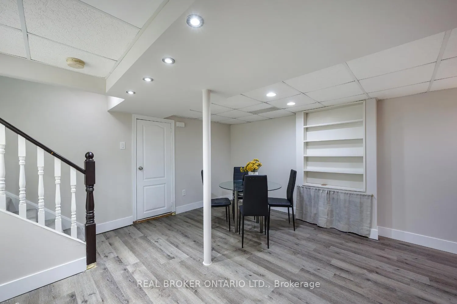 Photo 24 of 78 Shady Lane Crescent, Clarington, Bowmanville — HOMEH