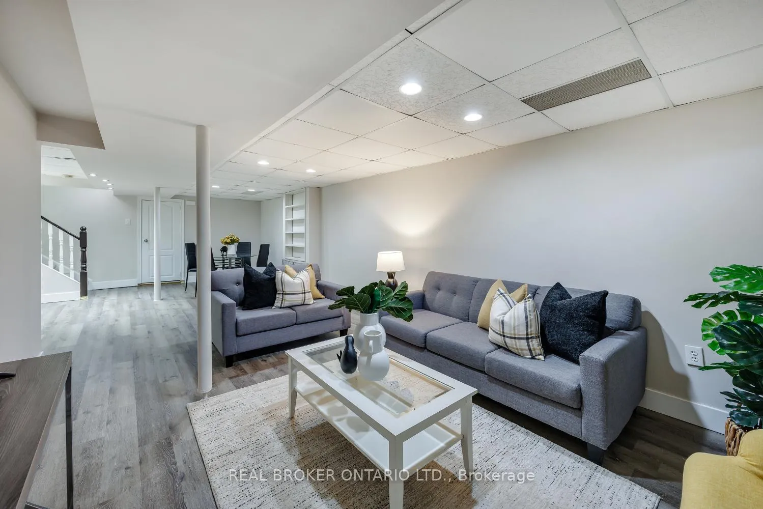 Photo 27 of 78 Shady Lane Crescent, Clarington, Bowmanville — HOMEH