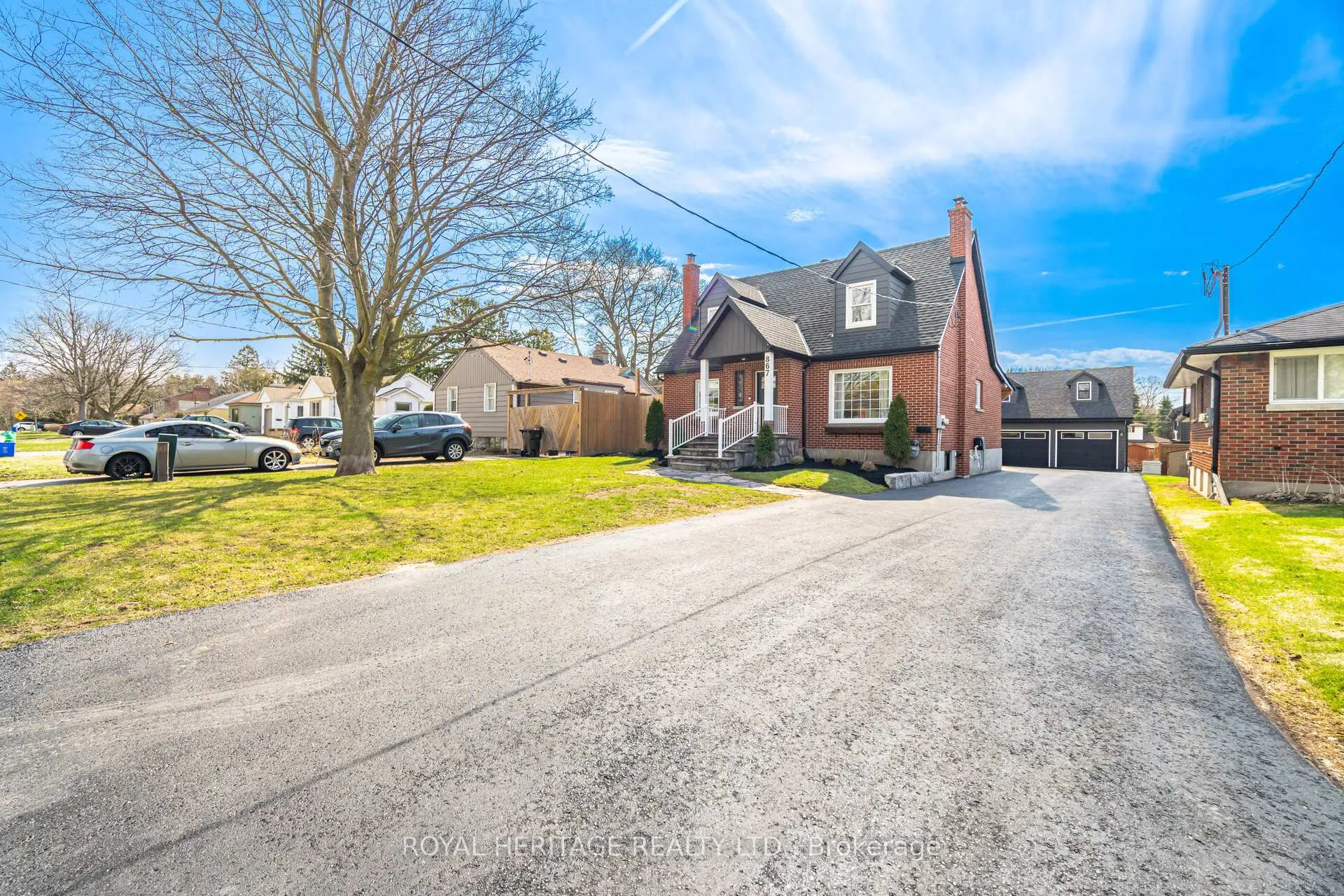 Photo 2 of 867 Parklane Avenue, Oshawa, Eastdale — HOMEH