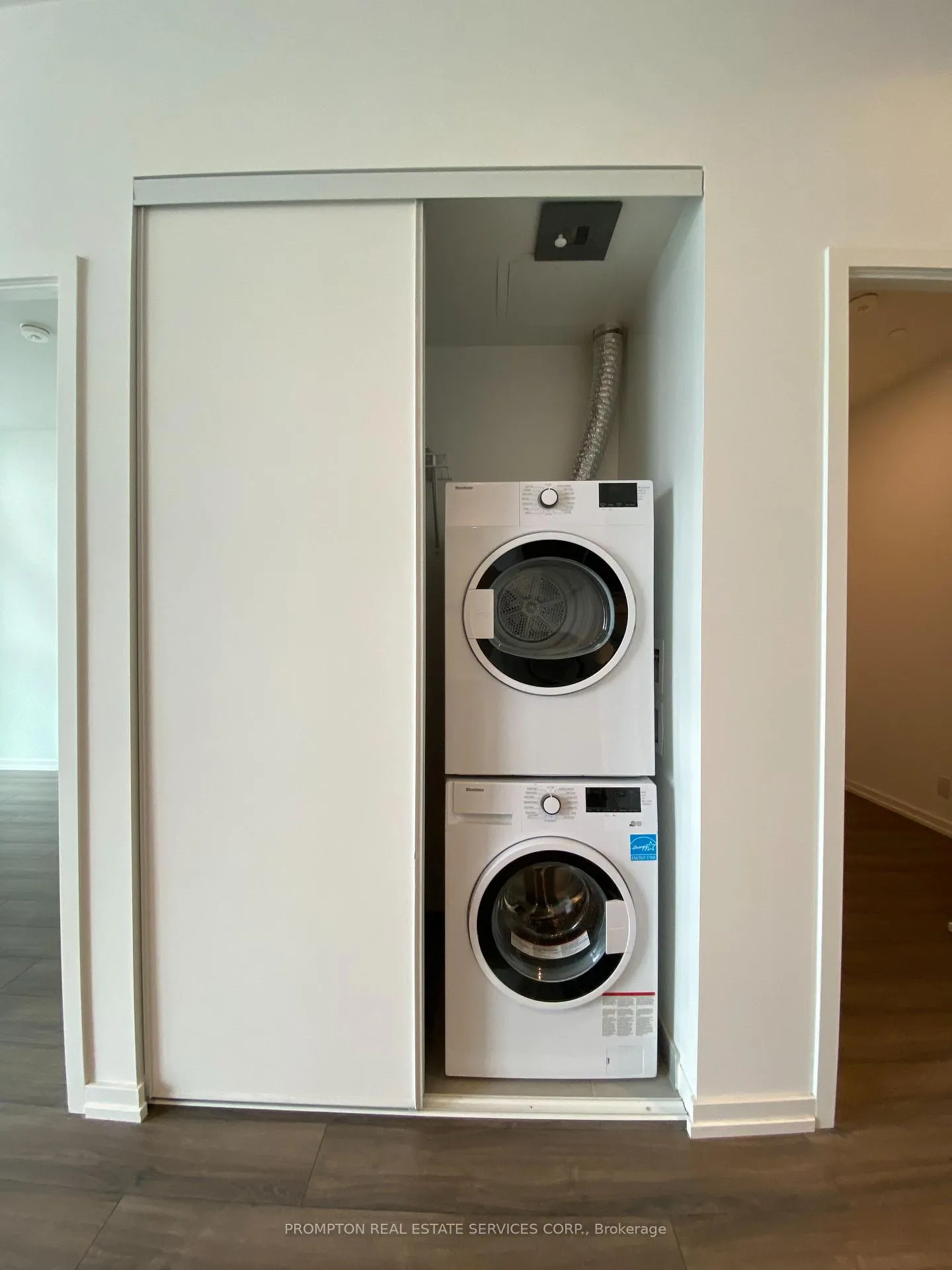 Photo 10 of Unit 801, 7890 Jane Street, Vaughan, Vaughan Corporate Centre — HOMEH