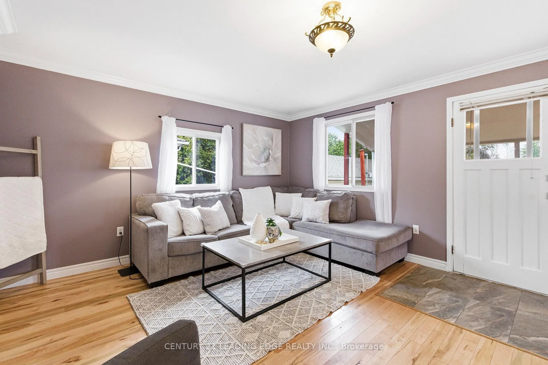 Photo 9 of 347 Nipigon Street, Oshawa, McLaughlin — HOMEH