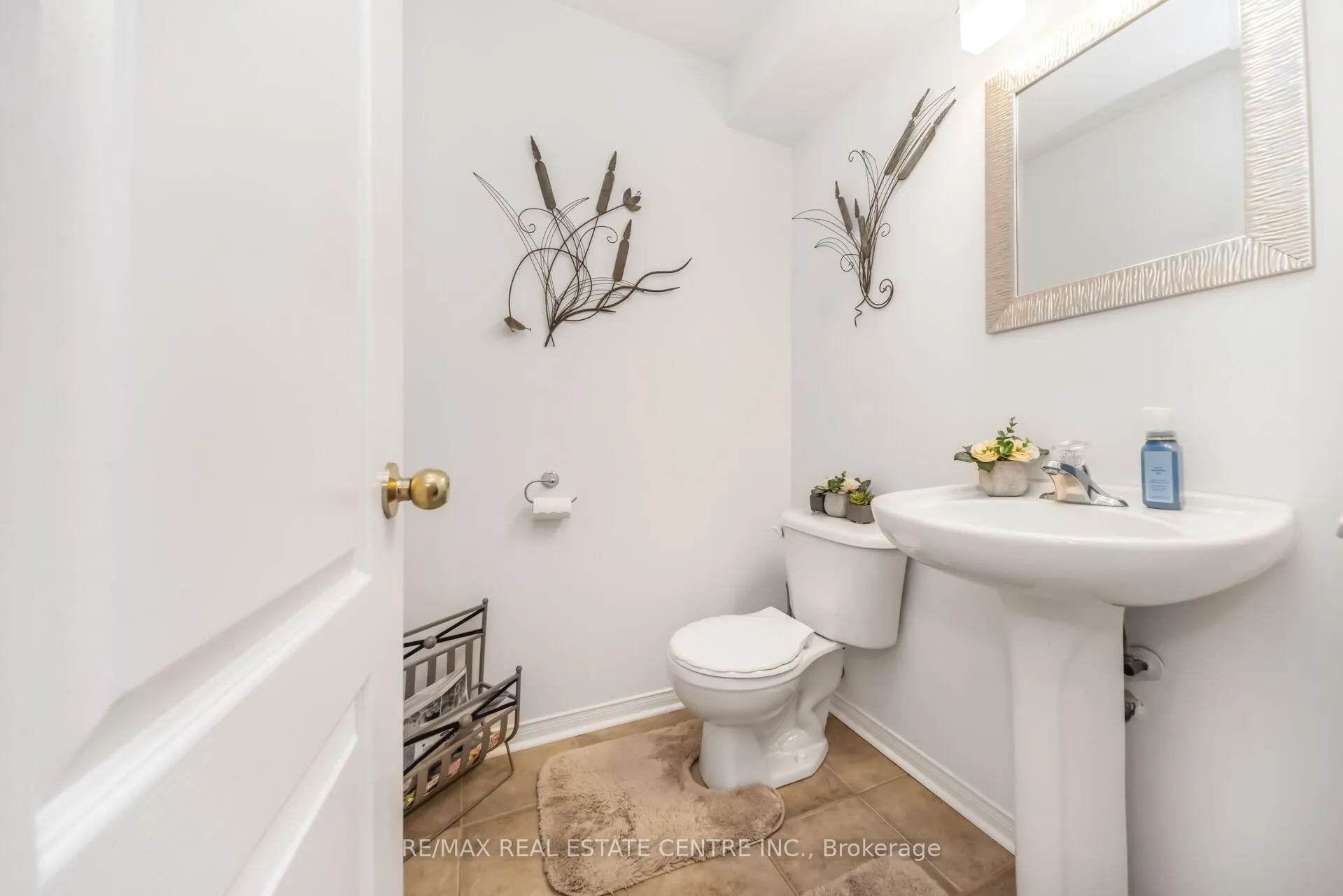 Photo 20 of 22 Mistycreek Crescent, Brampton, Fletcher's Meadow — HOMEH