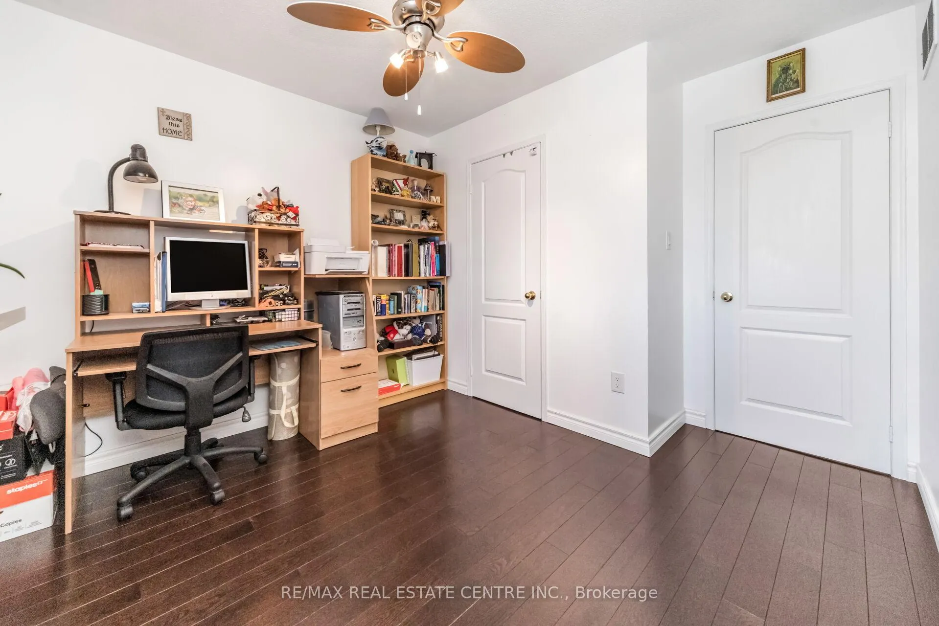 Photo 35 of 22 Mistycreek Crescent, Brampton, Fletcher's Meadow — HOMEH