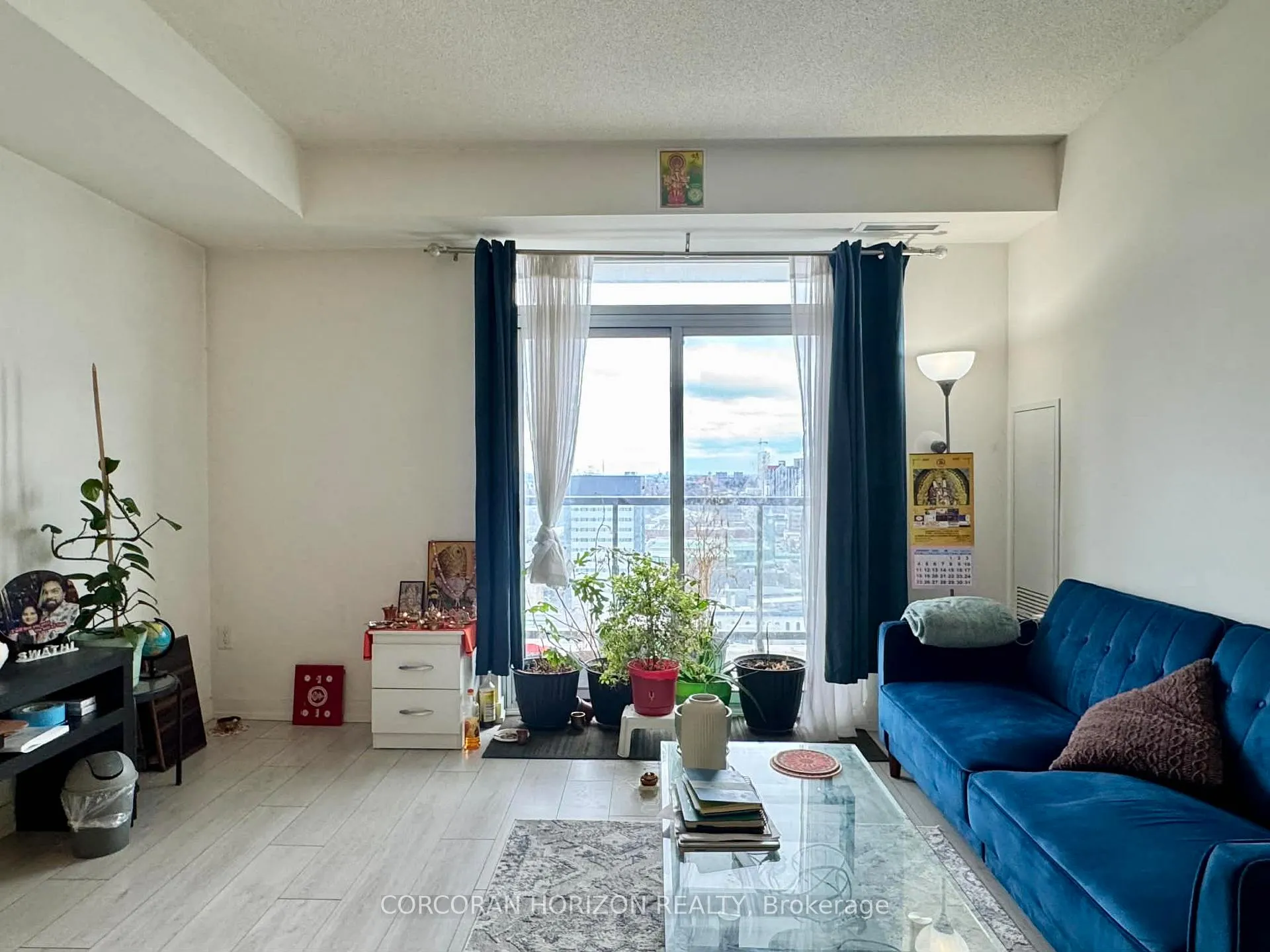 Photo 4 of Unit 1507, 55 Duke Street W, Kitchener — HOMEH
