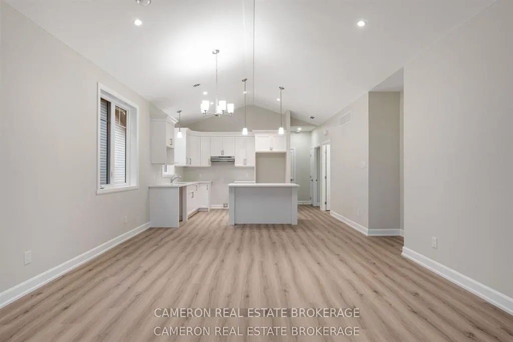 Photo 3 of 3149 Mauricy Street, Cornwall — HOMEH