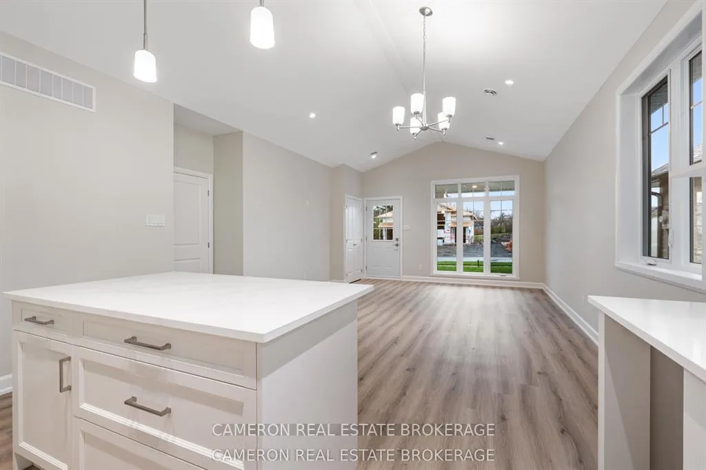 Photo 7 of 3149 Mauricy Street, Cornwall — HOMEH