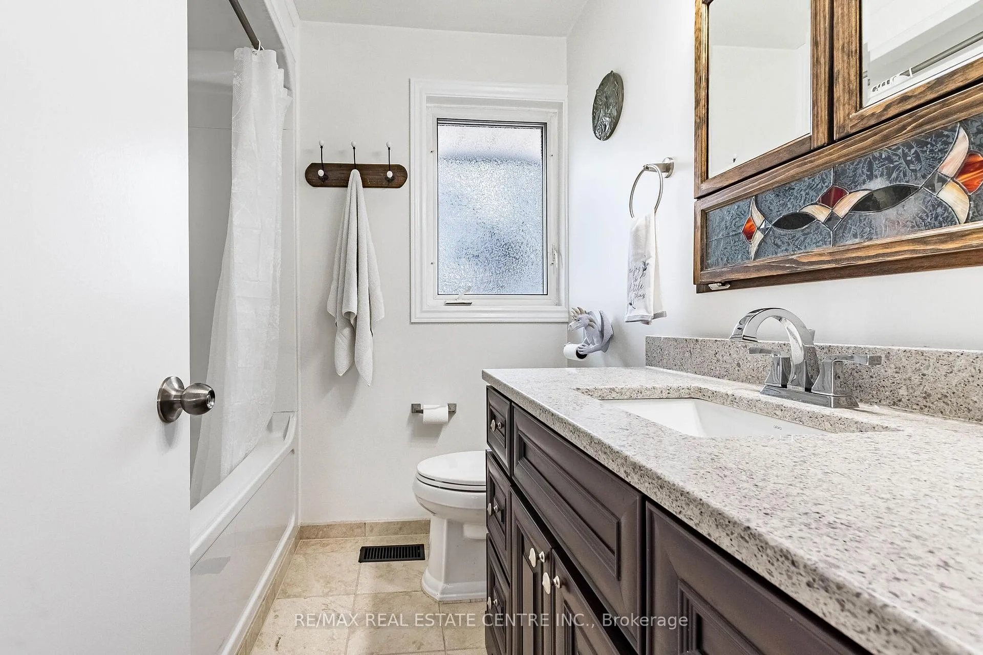 Photo 33 of 25 Lesbury Avenue, Brampton, Brampton East — HOMEH