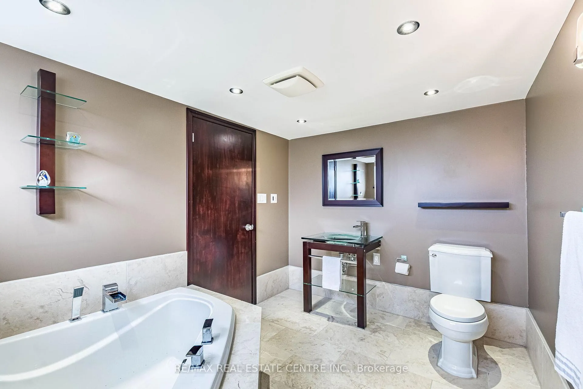Photo 41 of 25 Lesbury Avenue, Brampton, Brampton East — HOMEH