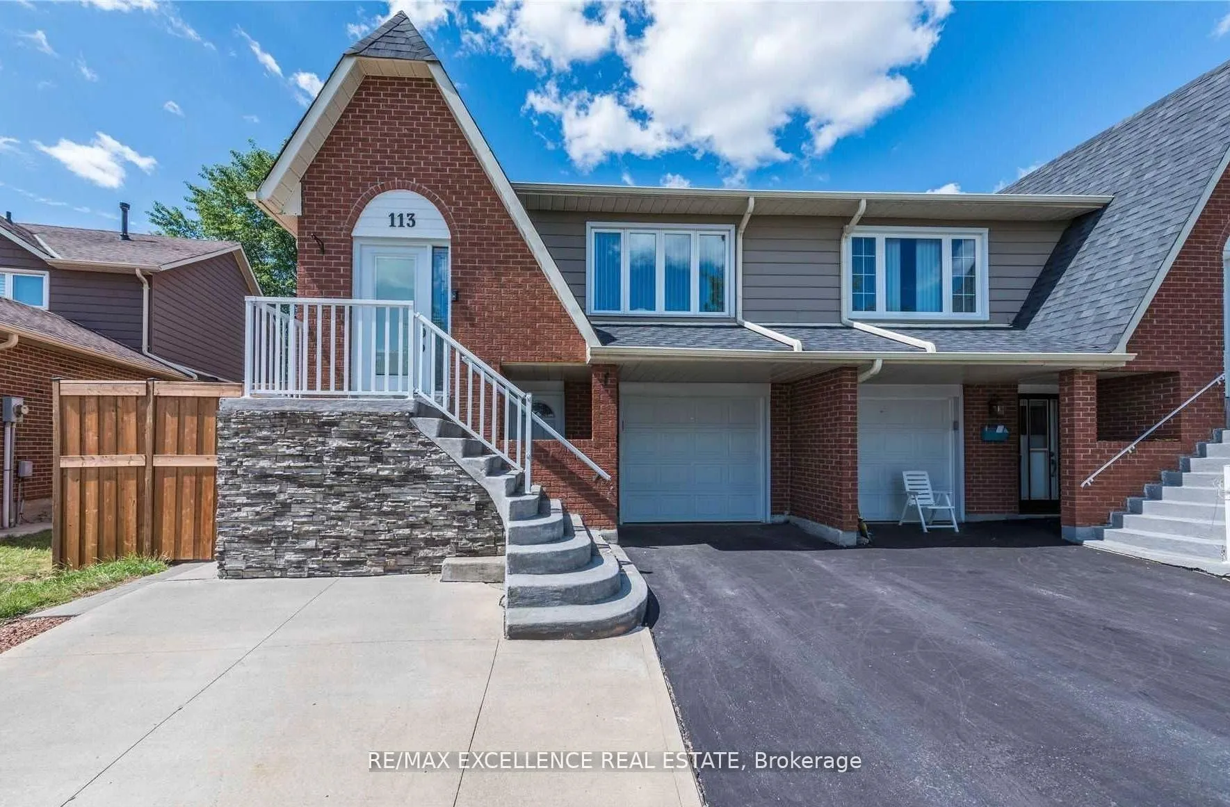 Photo 1 of 113 Weybridge Trail, Brampton, Madoc — HOMEH