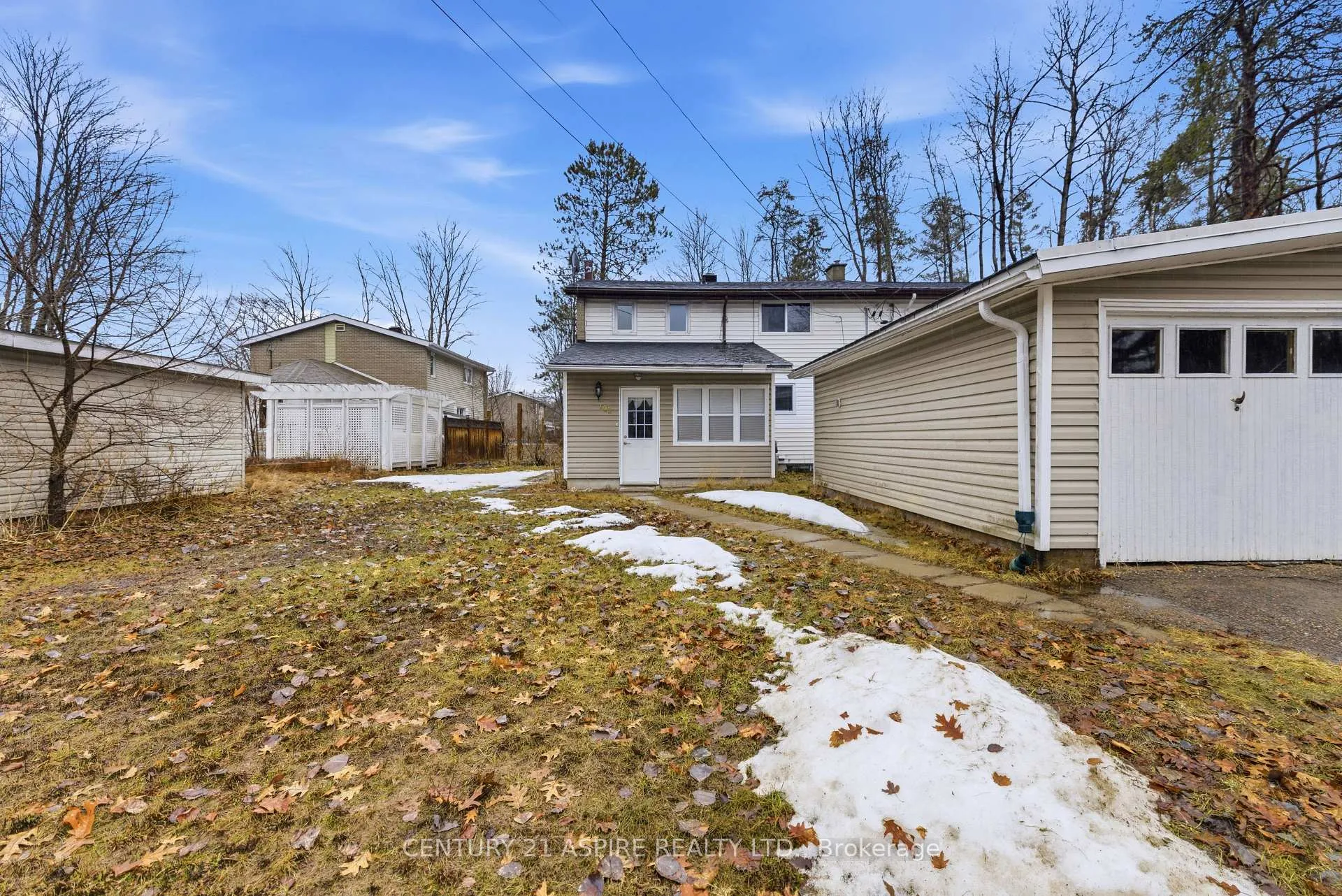 Photo 1 of 102 Birch Street, Deep River — HOMEH