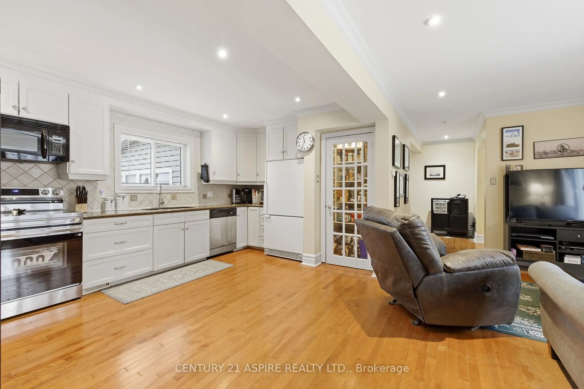 Photo 10 of 102 Birch Street, Deep River — HOMEH