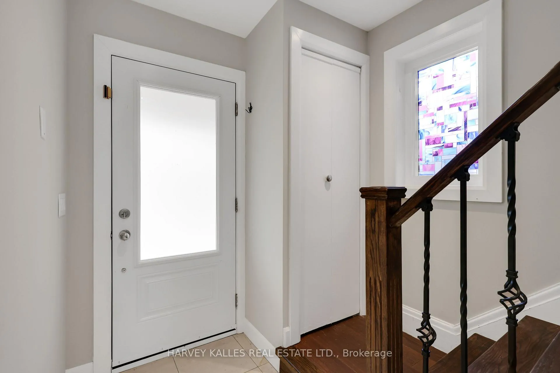 Photo 3 of 320 Melrose Avenue, Toronto, Bedford Park-Nortown — HOMEH