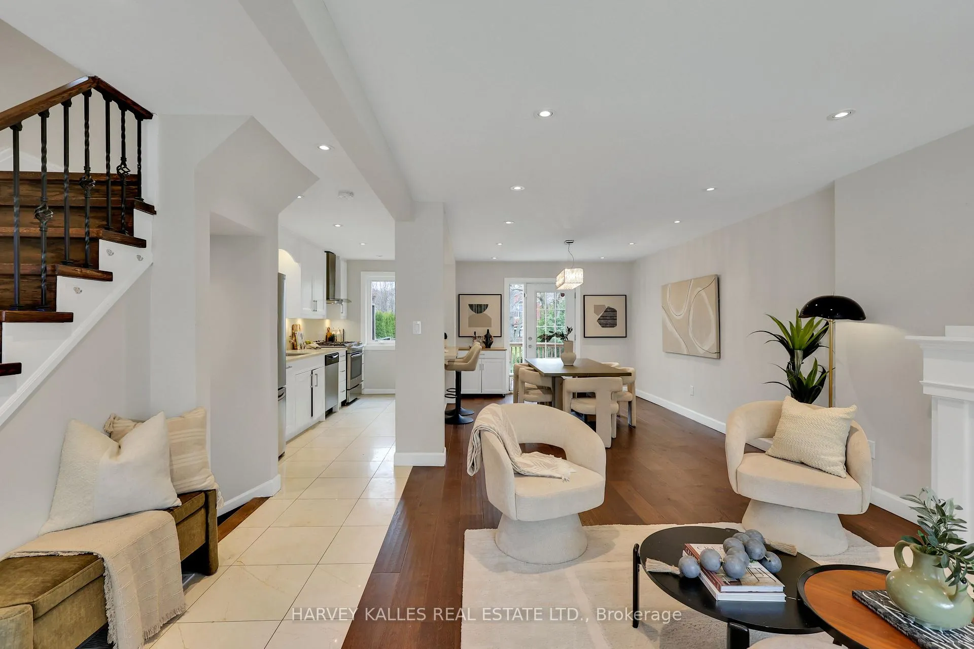Photo 6 of 320 Melrose Avenue, Toronto, Bedford Park-Nortown — HOMEH