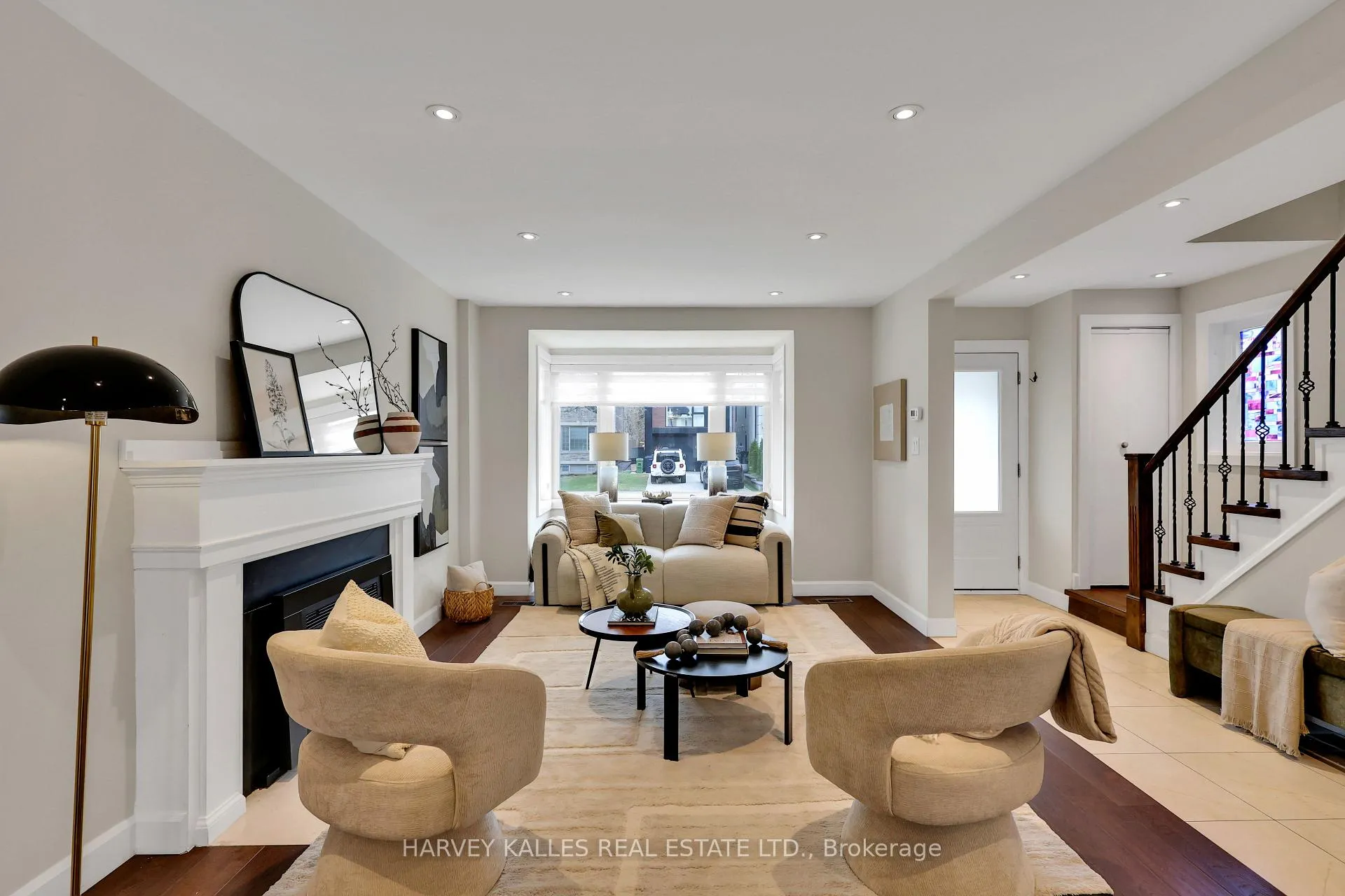 Photo 10 of 320 Melrose Avenue, Toronto, Bedford Park-Nortown — HOMEH
