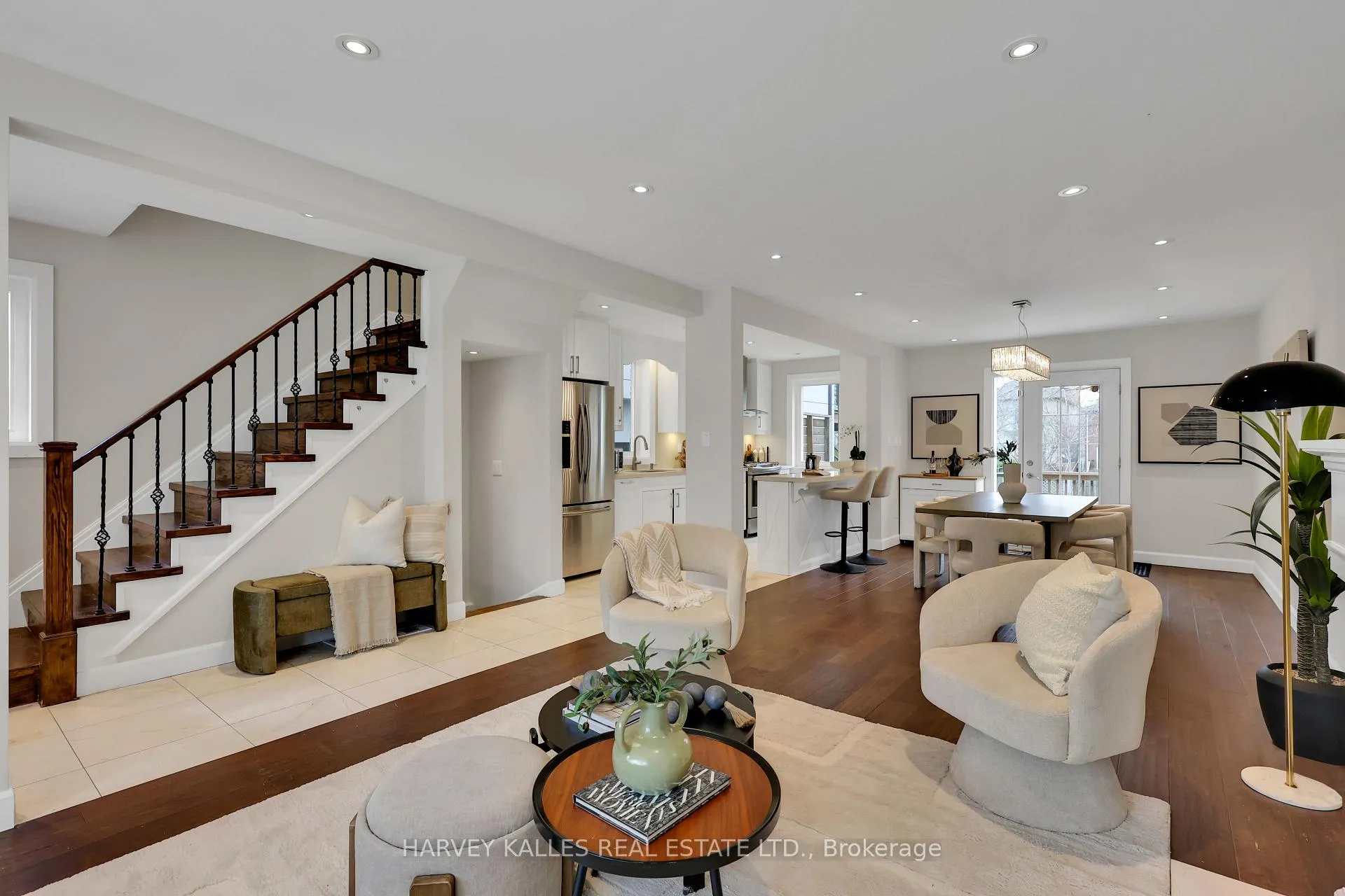 Photo 12 of 320 Melrose Avenue, Toronto, Bedford Park-Nortown — HOMEH