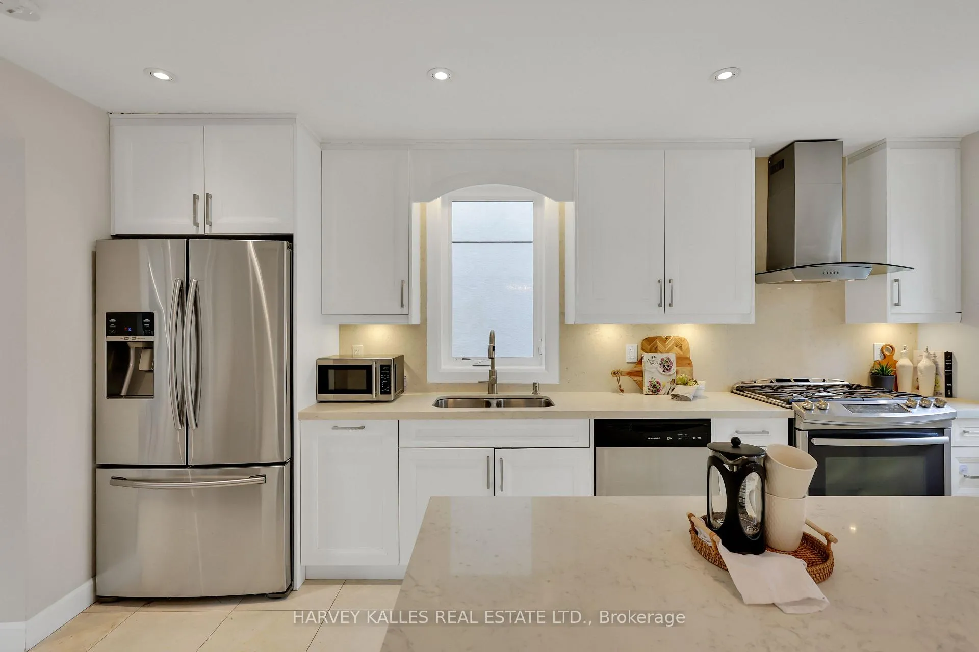 Photo 22 of 320 Melrose Avenue, Toronto, Bedford Park-Nortown — HOMEH