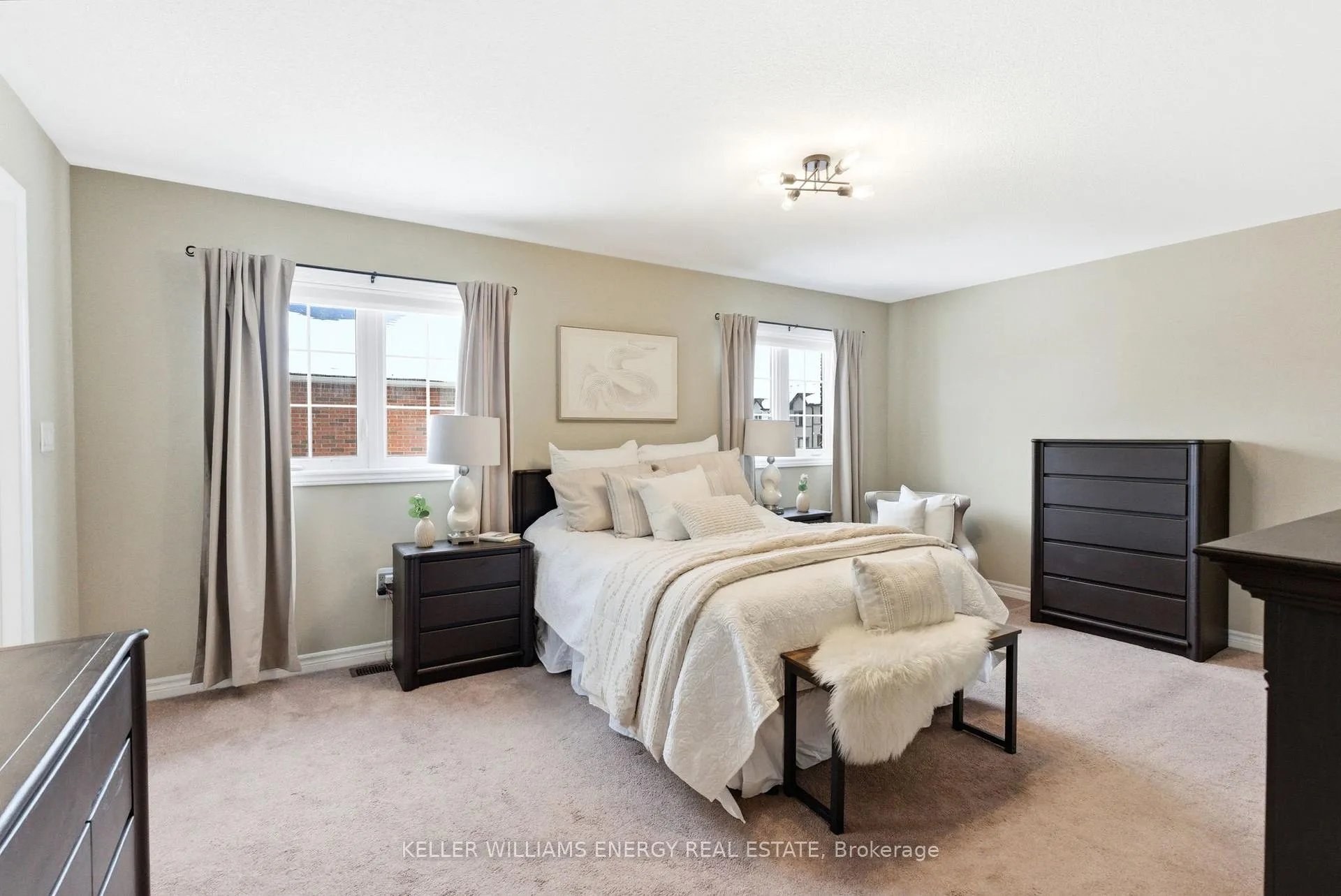 Photo 22 of 219 Crombie Street, Clarington, Bowmanville — HOMEH