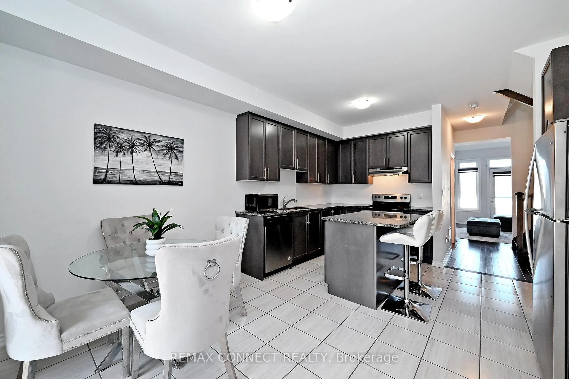 Photo 14 of 19 Gemma Place, Brampton, Heart Lake West — HOMEH