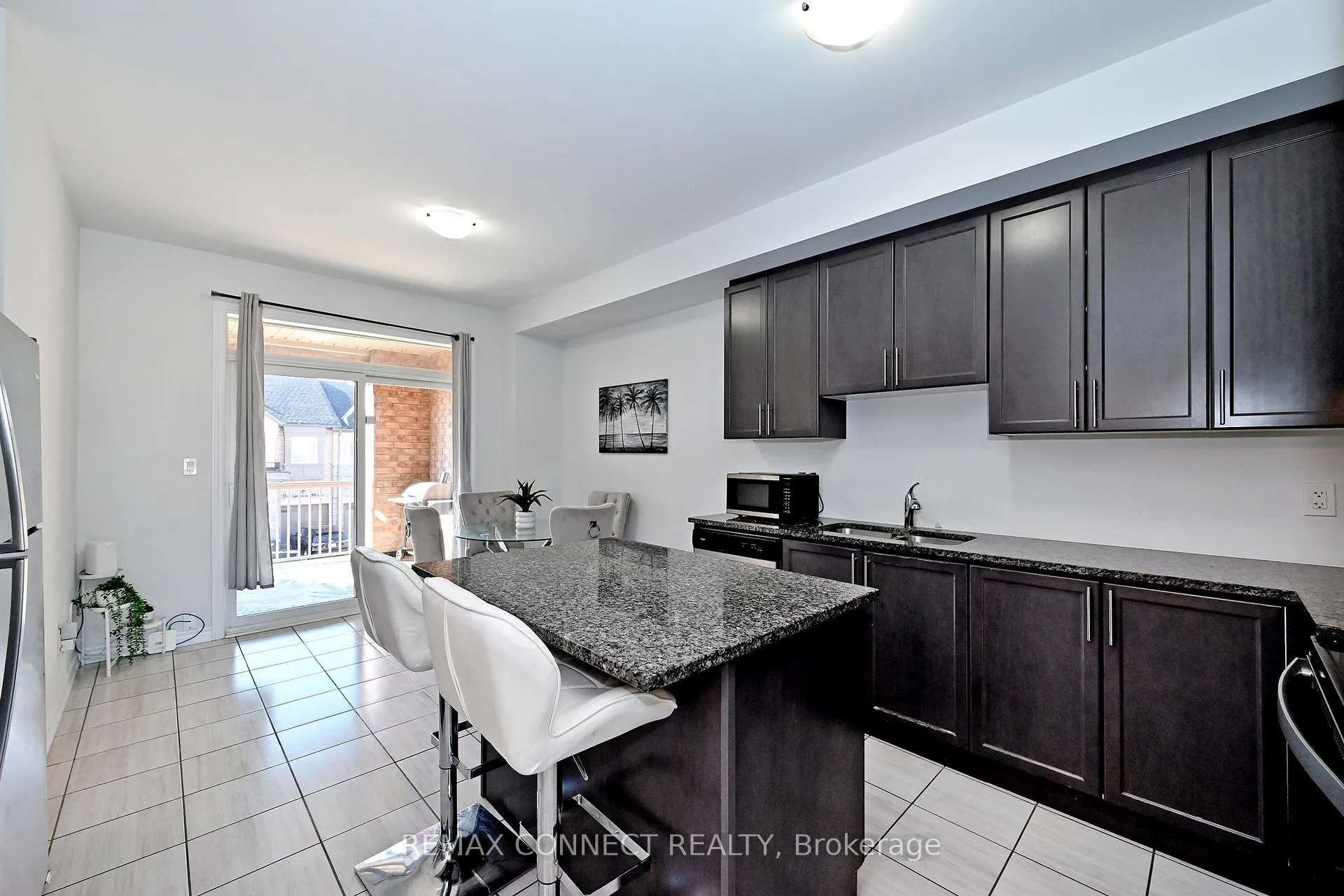 Photo 17 of 19 Gemma Place, Brampton, Heart Lake West — HOMEH