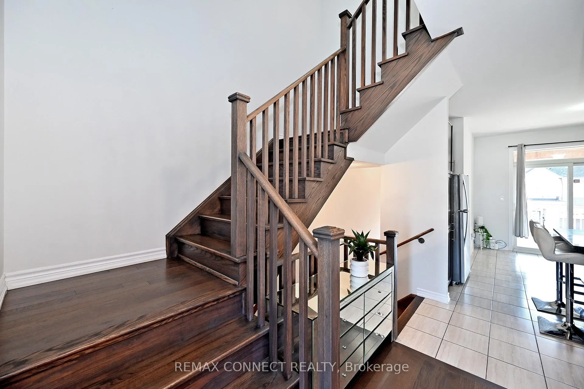 Photo 25 of 19 Gemma Place, Brampton, Heart Lake West — HOMEH