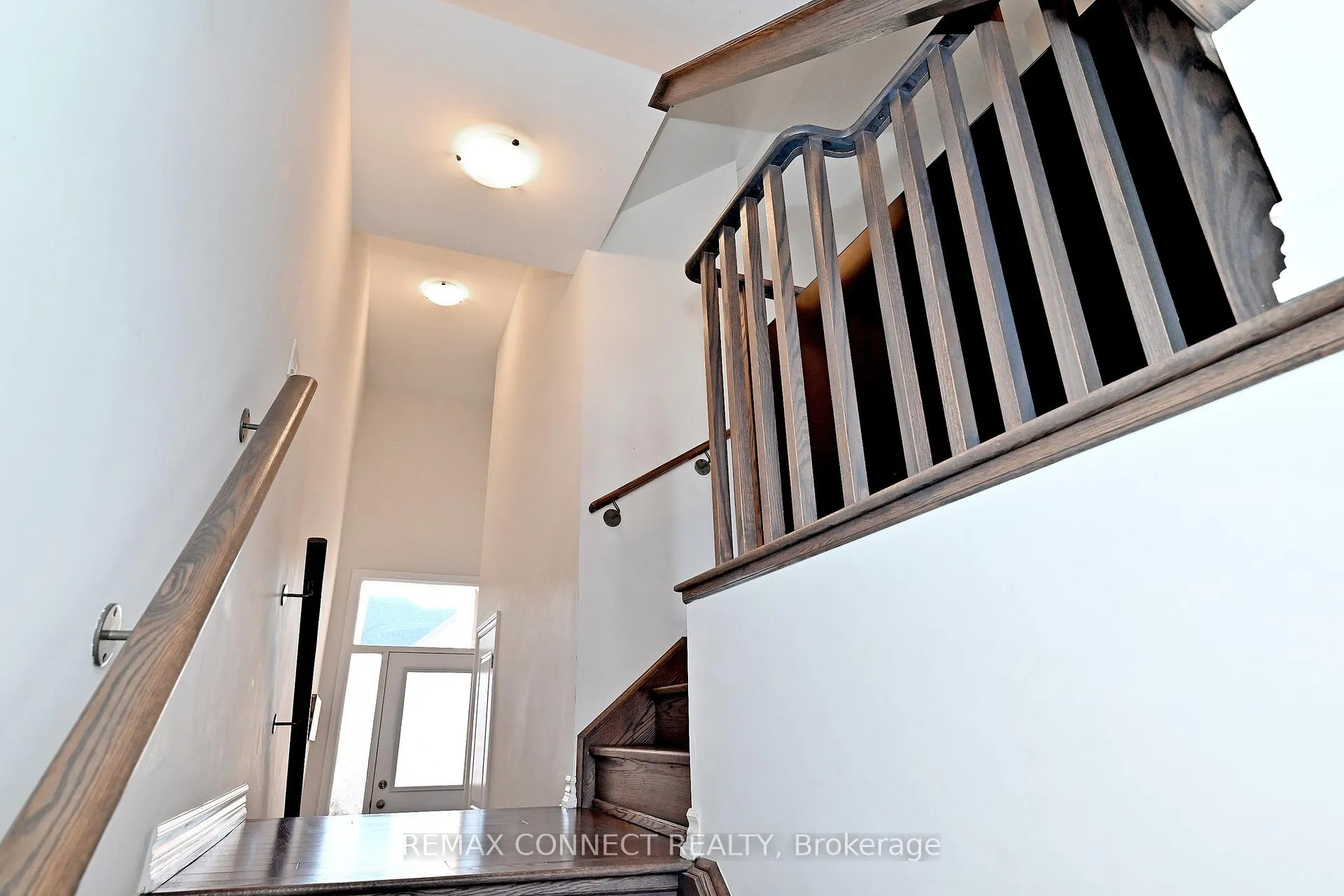 Photo 38 of 19 Gemma Place, Brampton, Heart Lake West — HOMEH