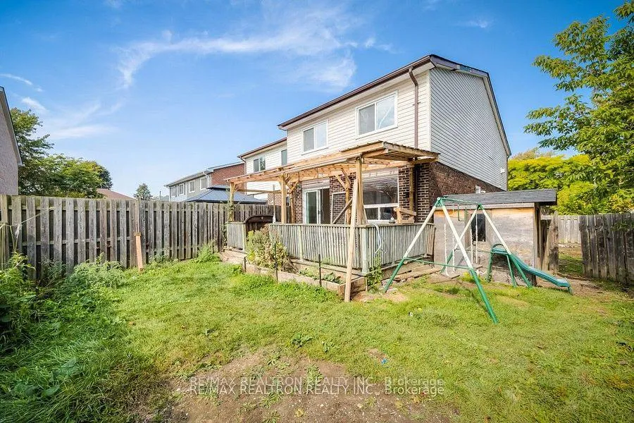 Photo 11 of Unit Bsmt, 1361 Everton Street, Pickering, Liverpool — HOMEH