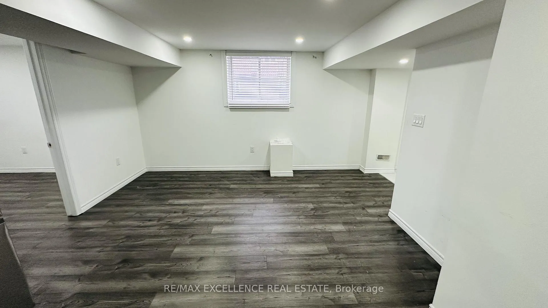 Photo 3 of Unit #Basement, 128 South Creek Drive, Kitchener — HOMEH