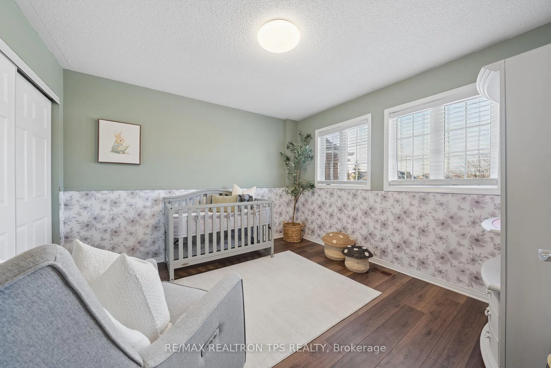 Photo 21 of 87 Madden Place, Clarington, Bowmanville — HOMEH