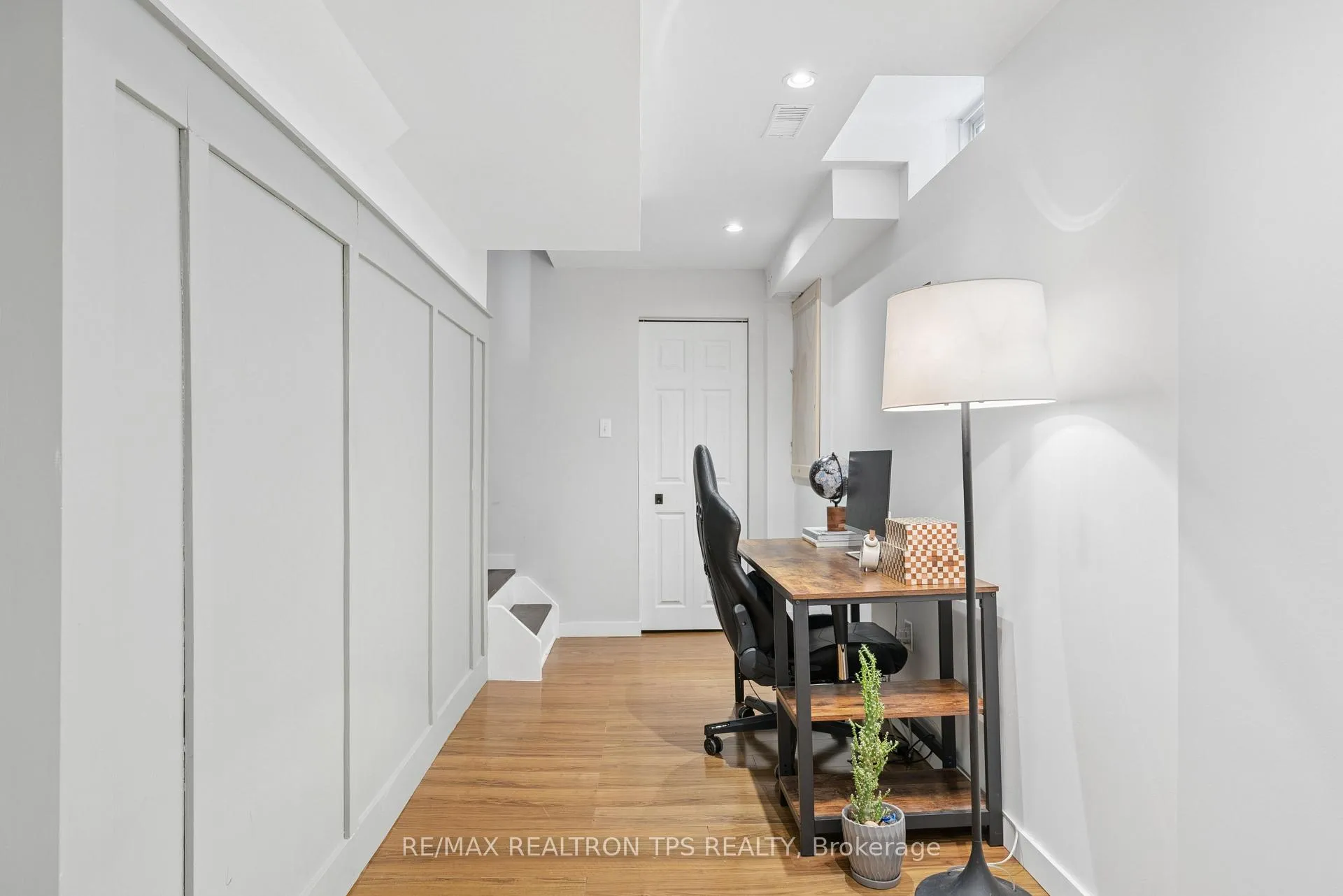 Photo 28 of 87 Madden Place, Clarington, Bowmanville — HOMEH