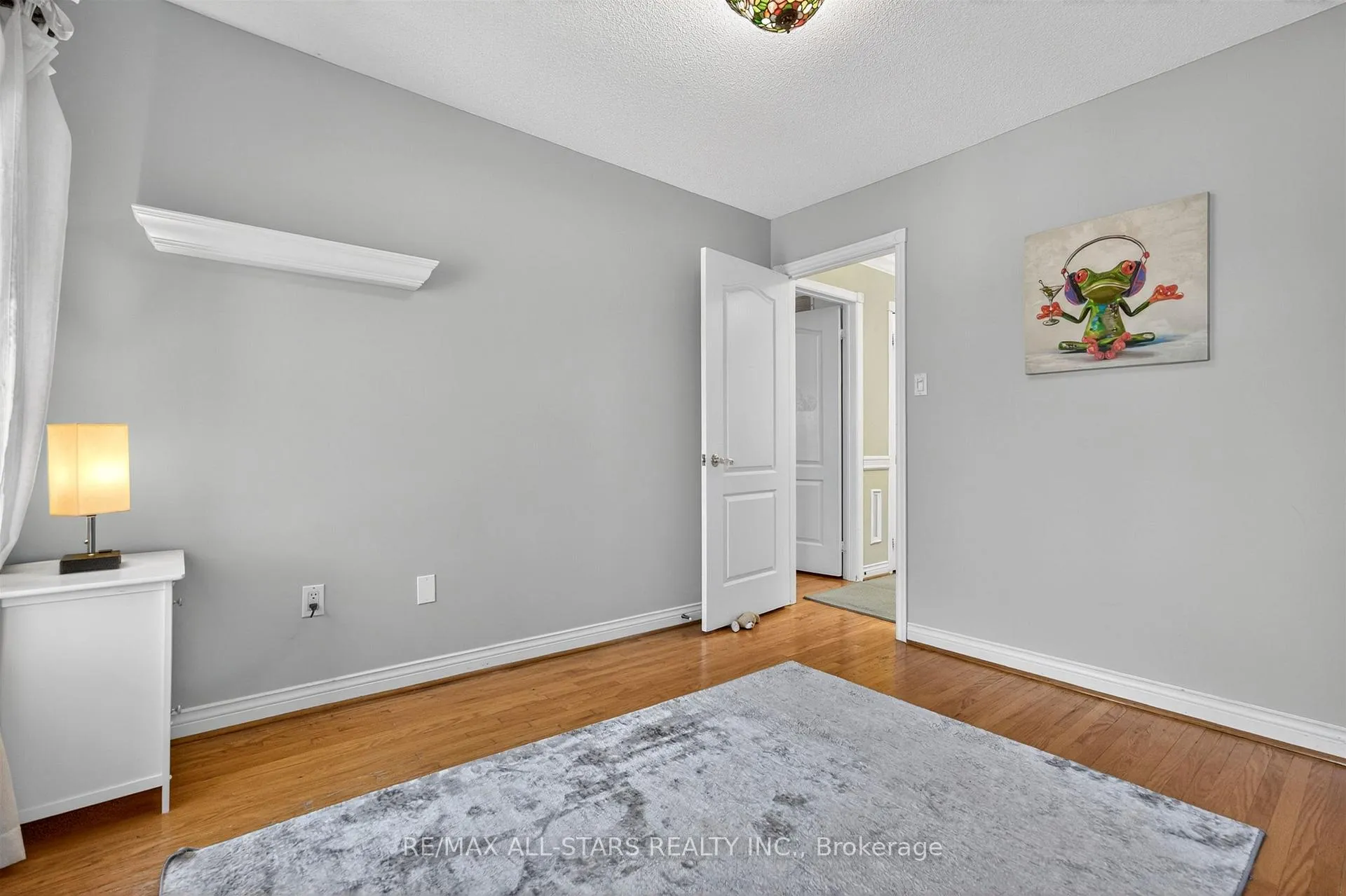 Photo 37 of 11 Bliss Court, Markham, Buttonville — HOMEH