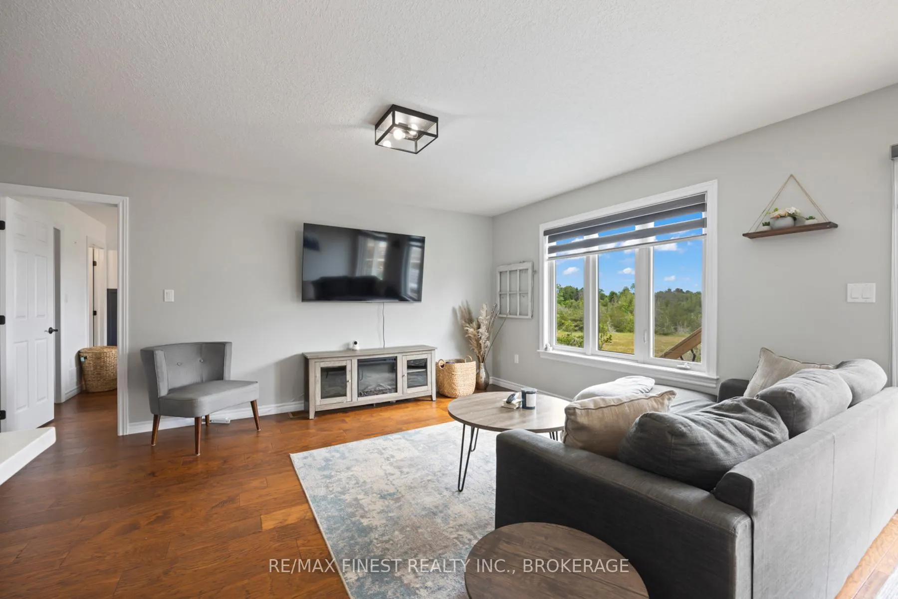 Photo 11 of 142 Brennan Crescent, Loyalist, Odessa — HOMEH