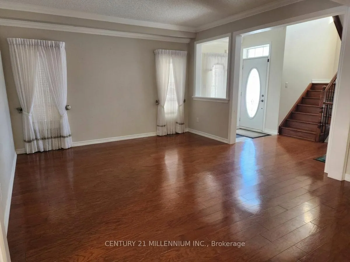 Photo 4 of 524 Davis Drive, Shelburne — HOMEH
