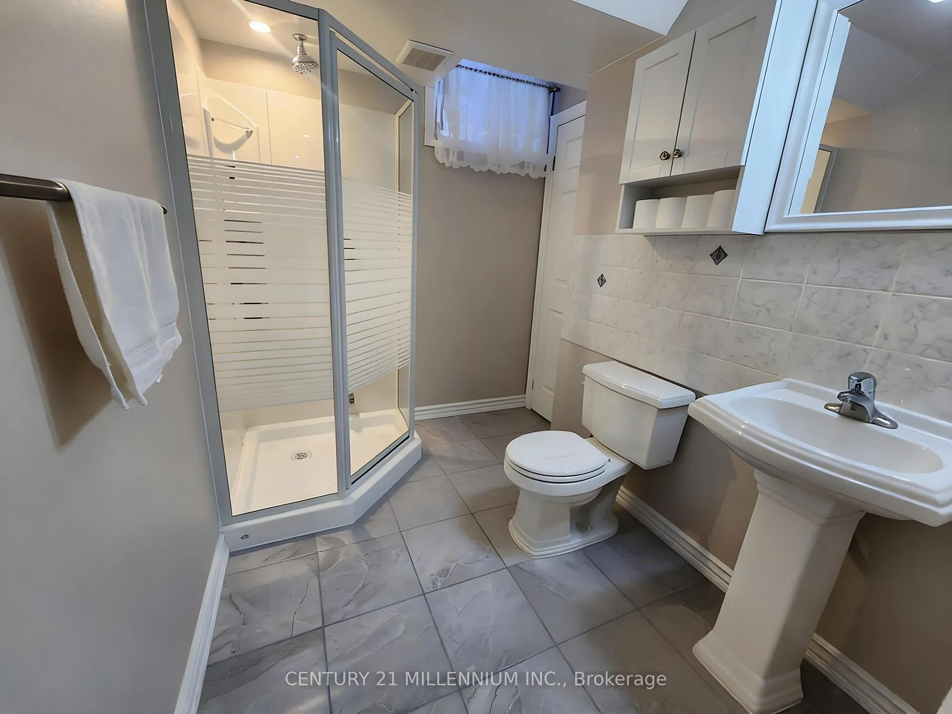 Photo 17 of 524 Davis Drive, Shelburne — HOMEH