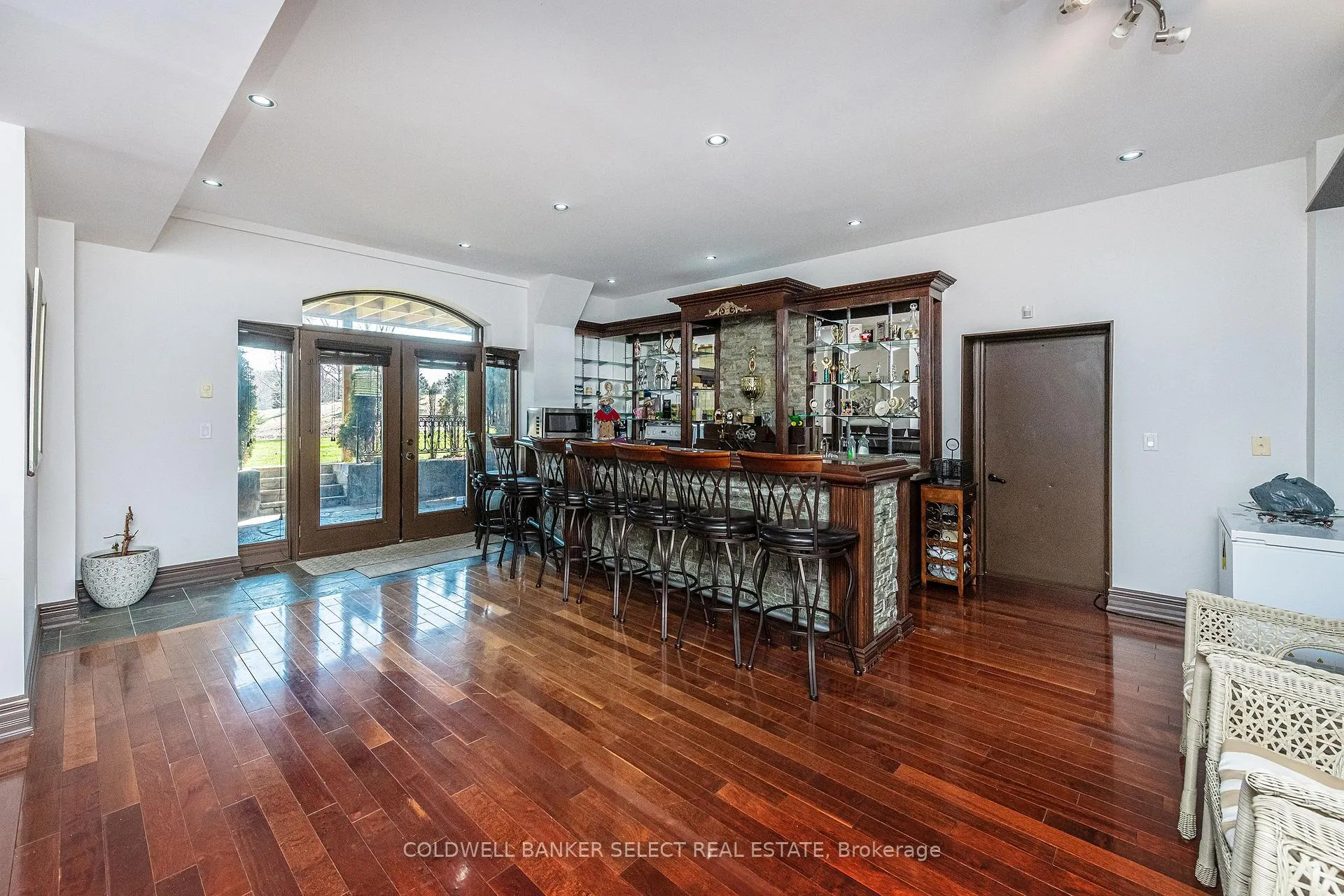 Photo 40 of 4 Valley Hill Road, Caledon, Palgrave — HOMEH