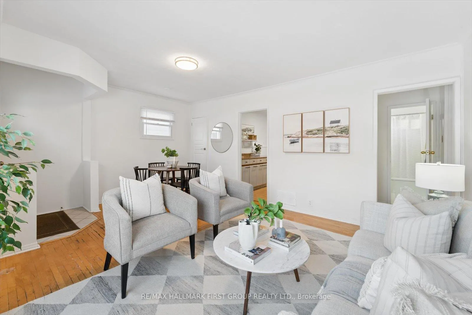 Photo 5 of 130 Admiral Road, Ajax, South East — HOMEH