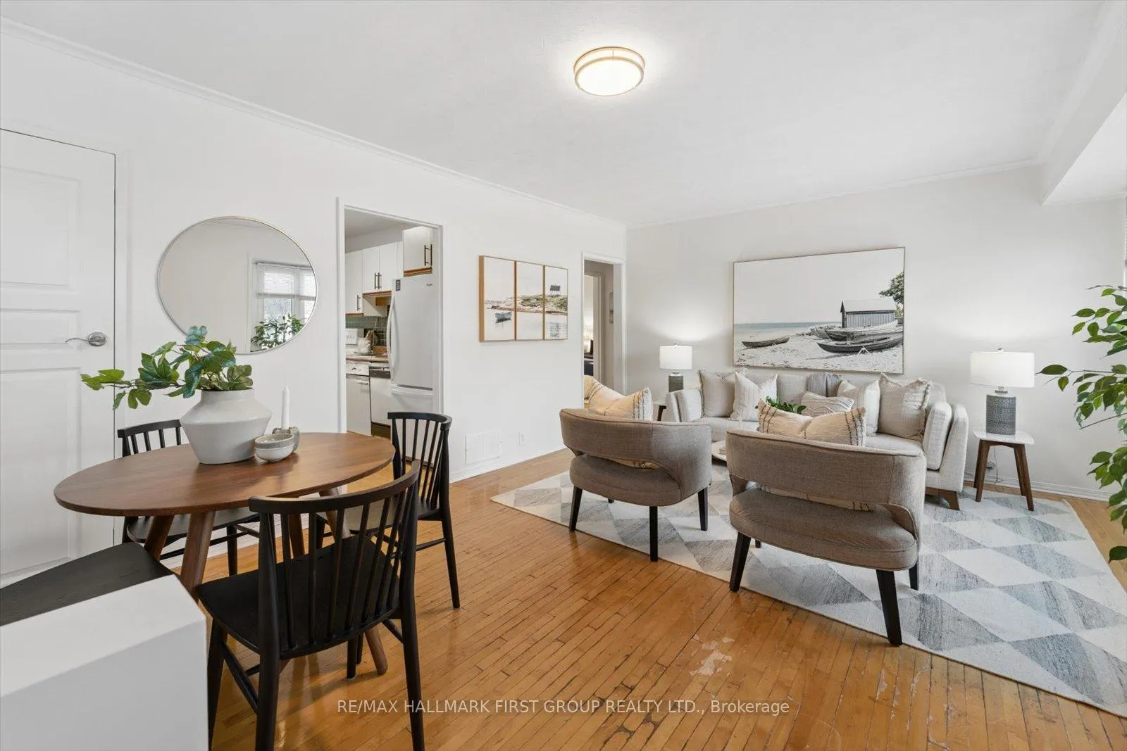 Photo 6 of 130 Admiral Road, Ajax, South East — HOMEH