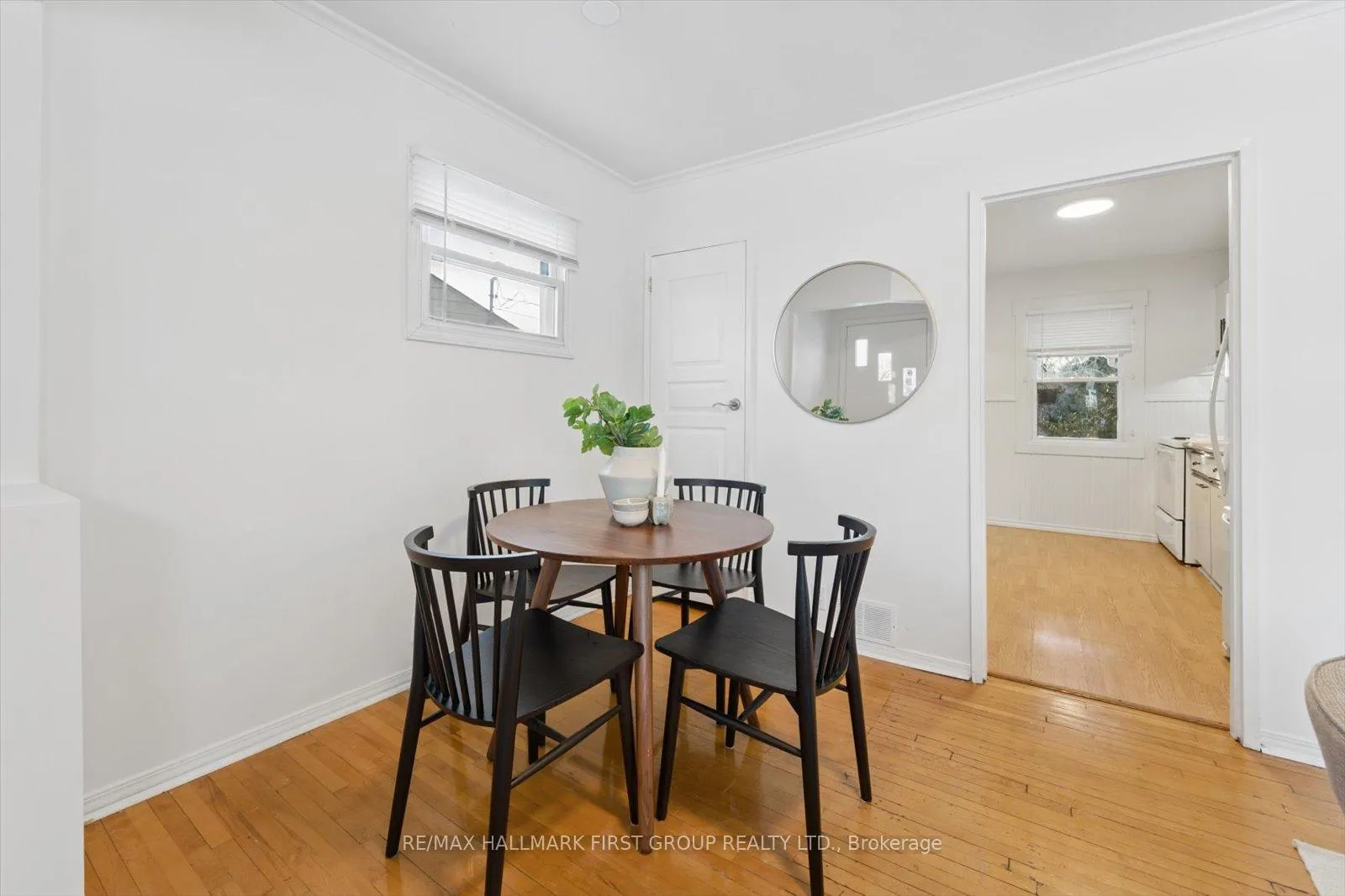 Photo 7 of 130 Admiral Road, Ajax, South East — HOMEH