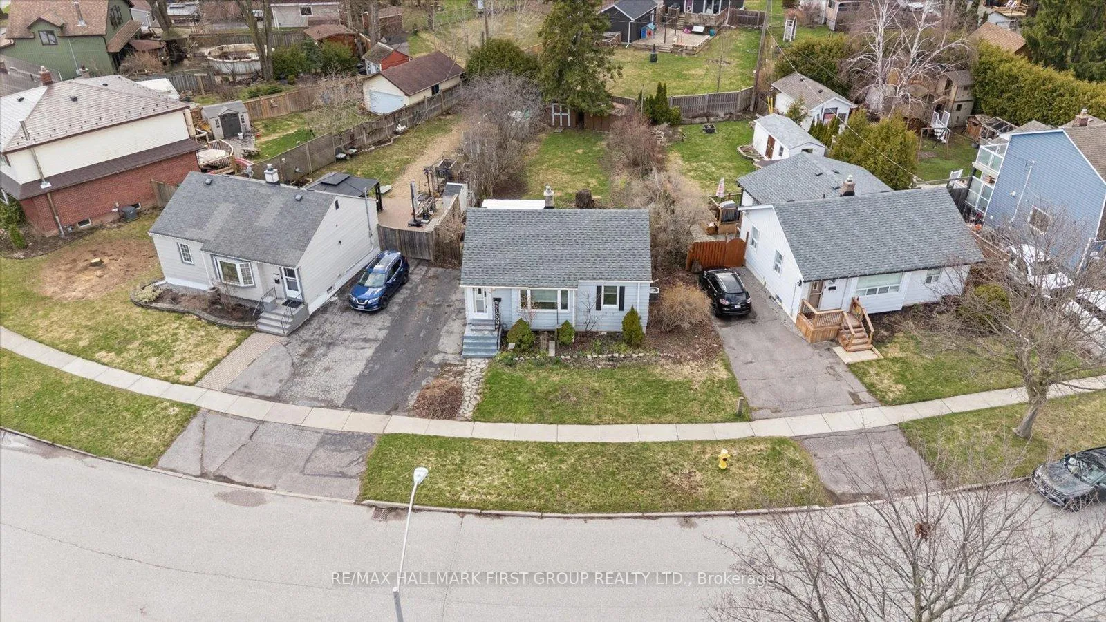 Photo 27 of 130 Admiral Road, Ajax, South East — HOMEH