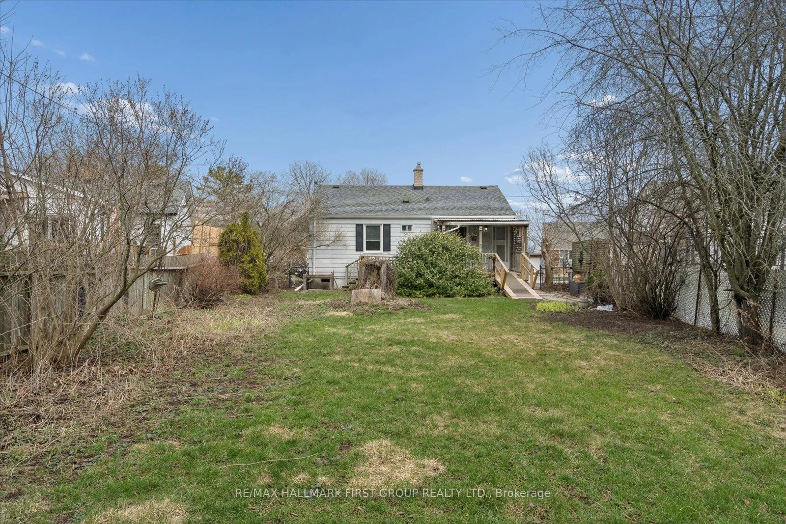 Photo 30 of 130 Admiral Road, Ajax, South East — HOMEH