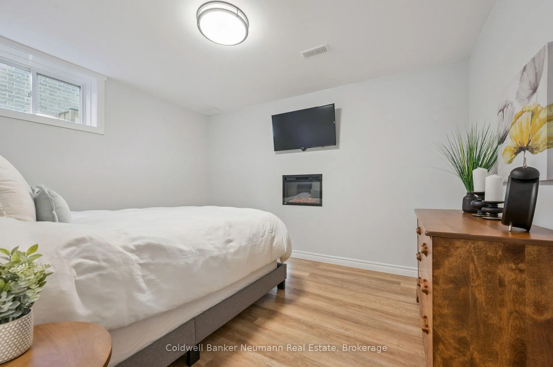 Photo 24 of 114 Timber Trail Road, Woolwich — HOMEH