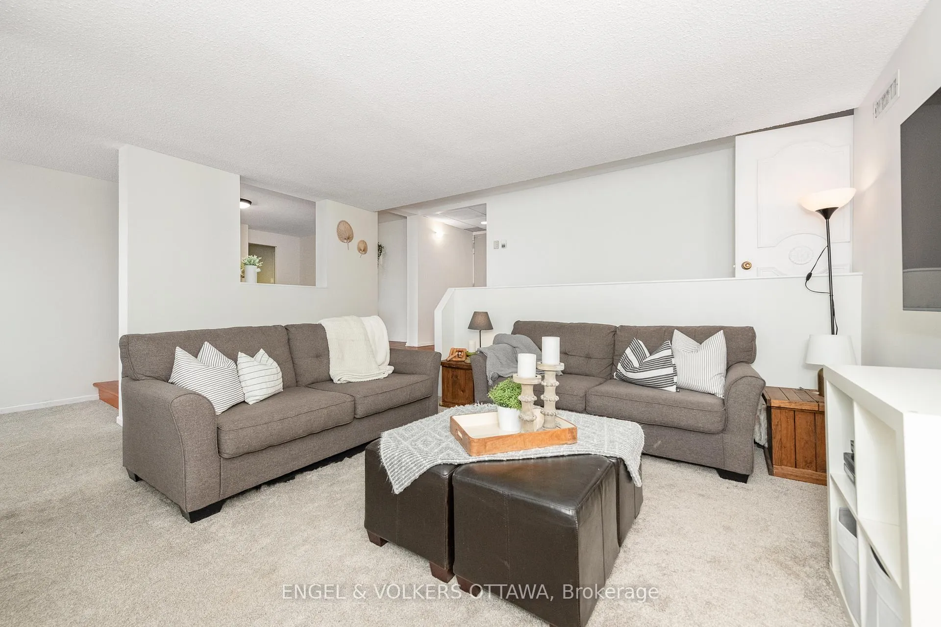 Photo 7 of Unit 906, 373 Laurier Avenue E, Ottawa, Sandy Hill — HOMEH