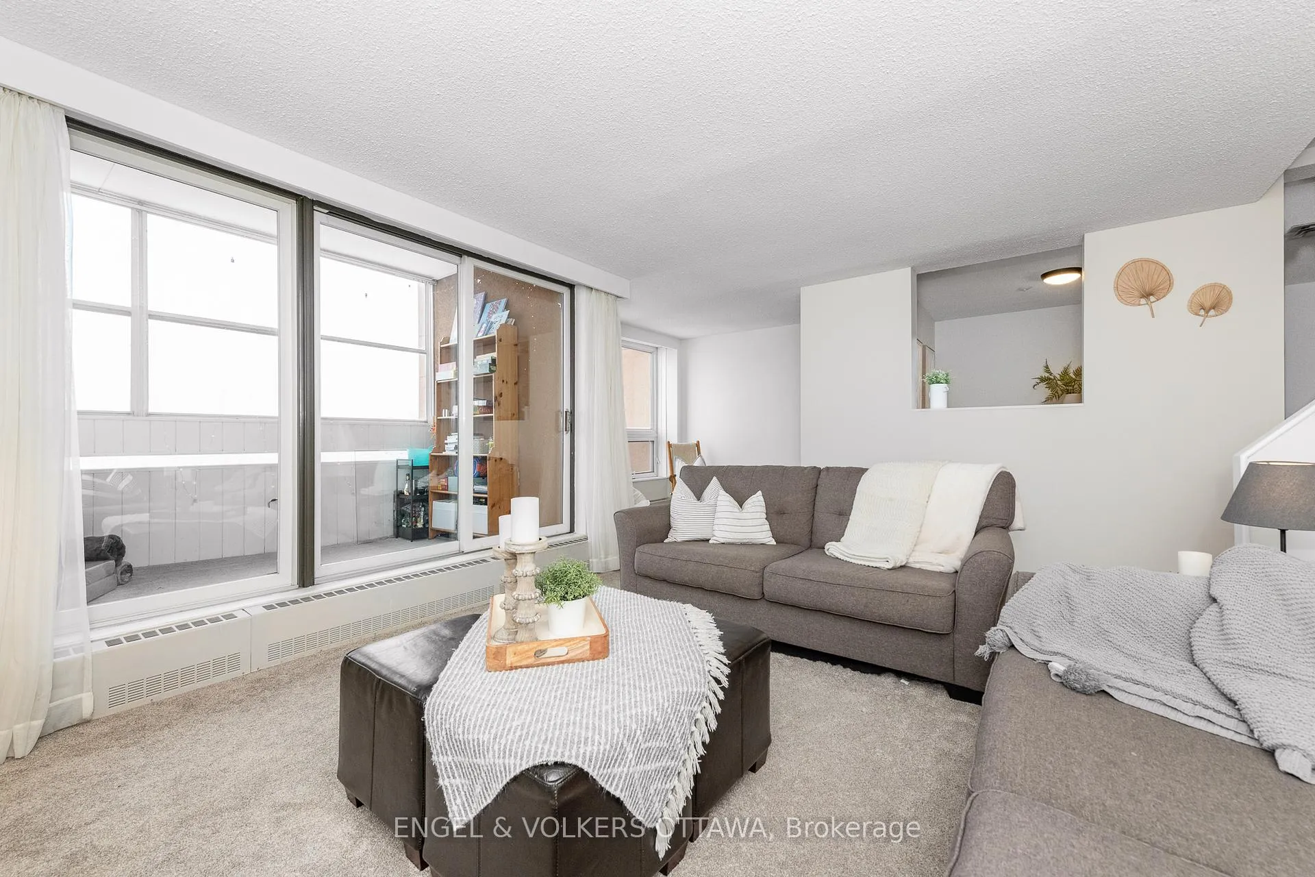 Photo 13 of Unit 906, 373 Laurier Avenue E, Ottawa, Sandy Hill — HOMEH