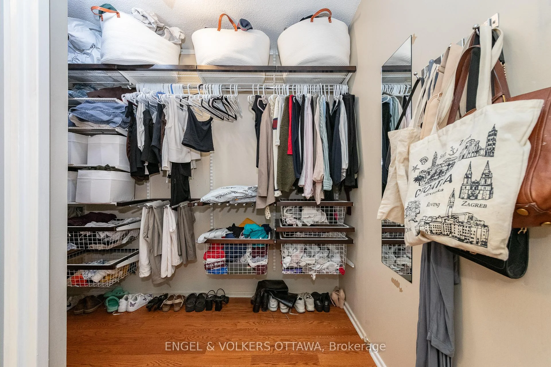 Photo 46 of Unit 906, 373 Laurier Avenue E, Ottawa, Sandy Hill — HOMEH