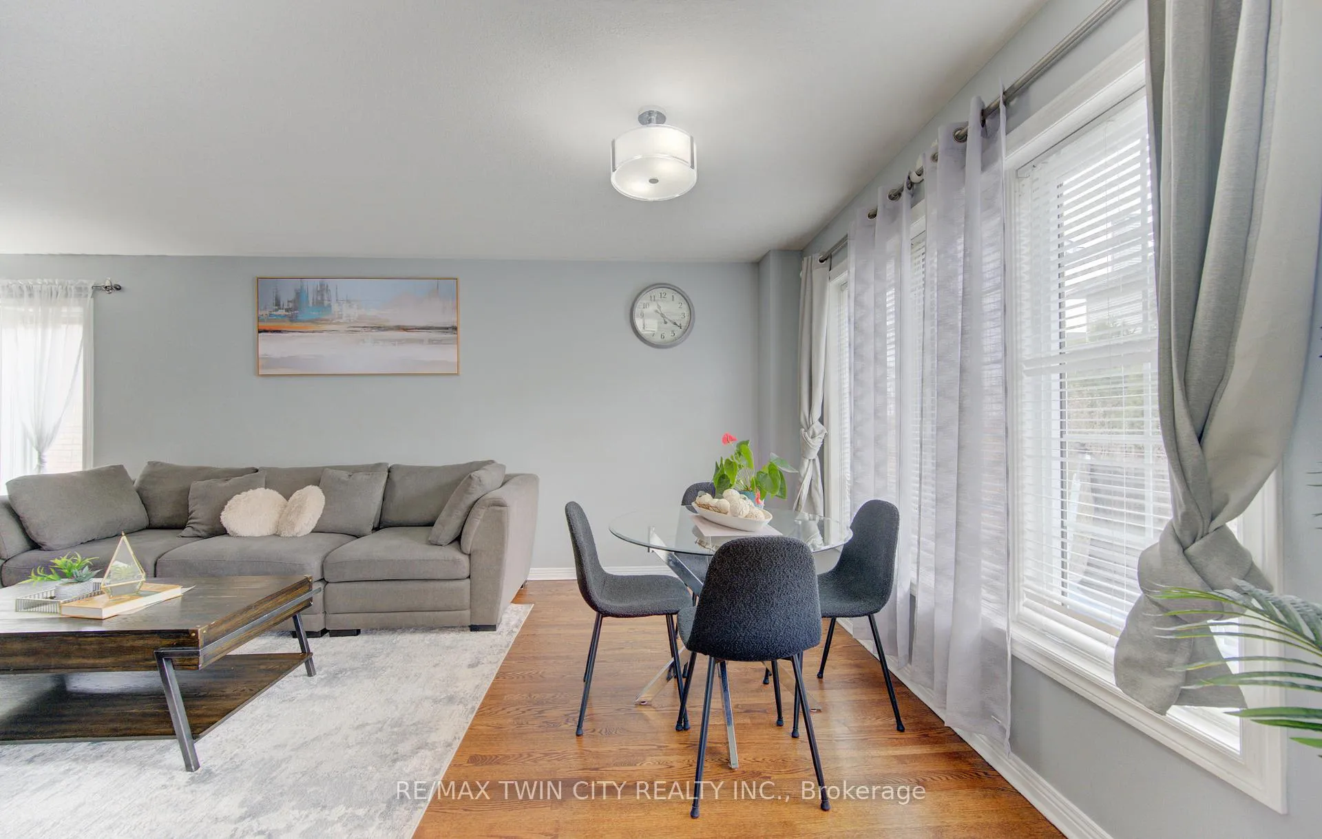 Photo 12 of Unit A, 651 Pinerow Crescent, Waterloo — HOMEH