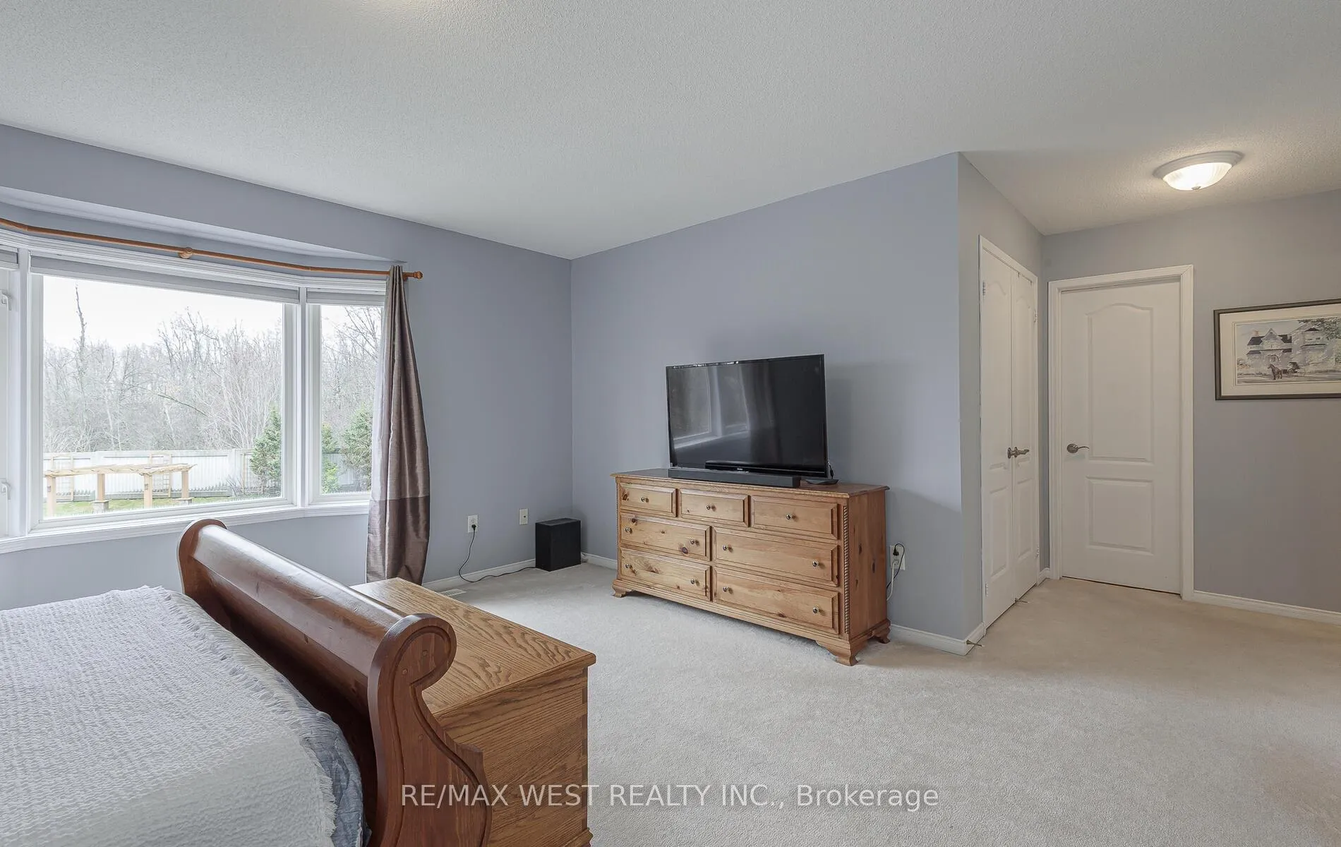 Photo 23 of 15 Virginia Drive, Brampton, Snelgrove — HOMEH