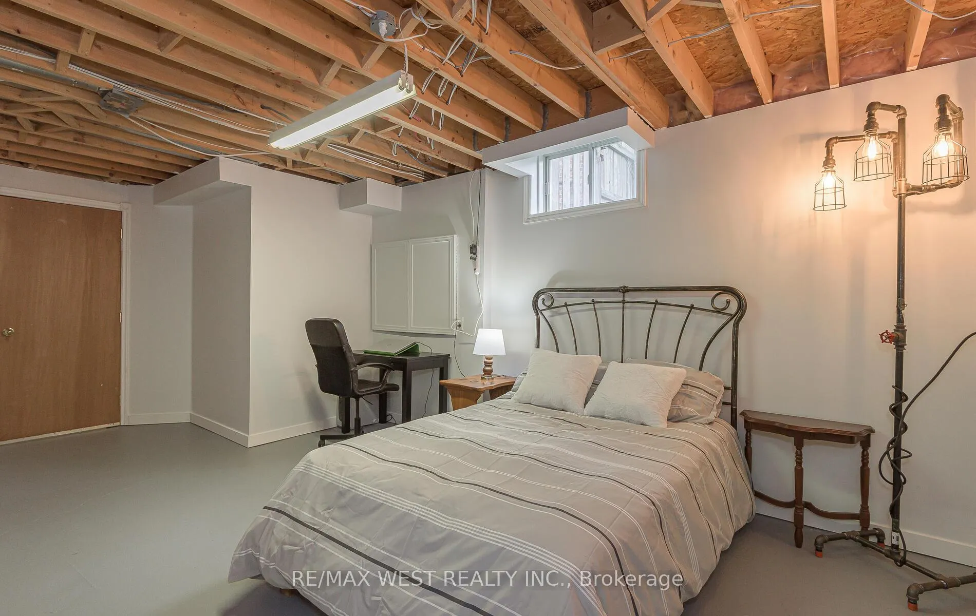 Photo 42 of 15 Virginia Drive, Brampton, Snelgrove — HOMEH