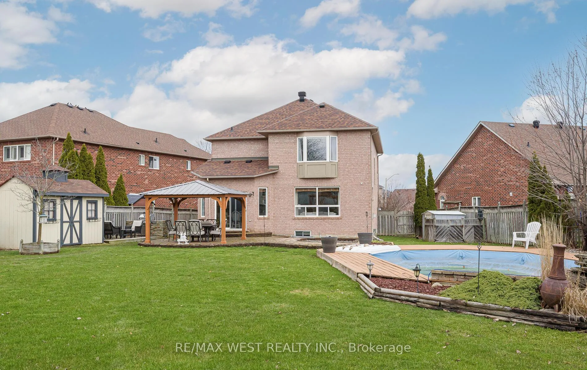Photo 43 of 15 Virginia Drive, Brampton, Snelgrove — HOMEH