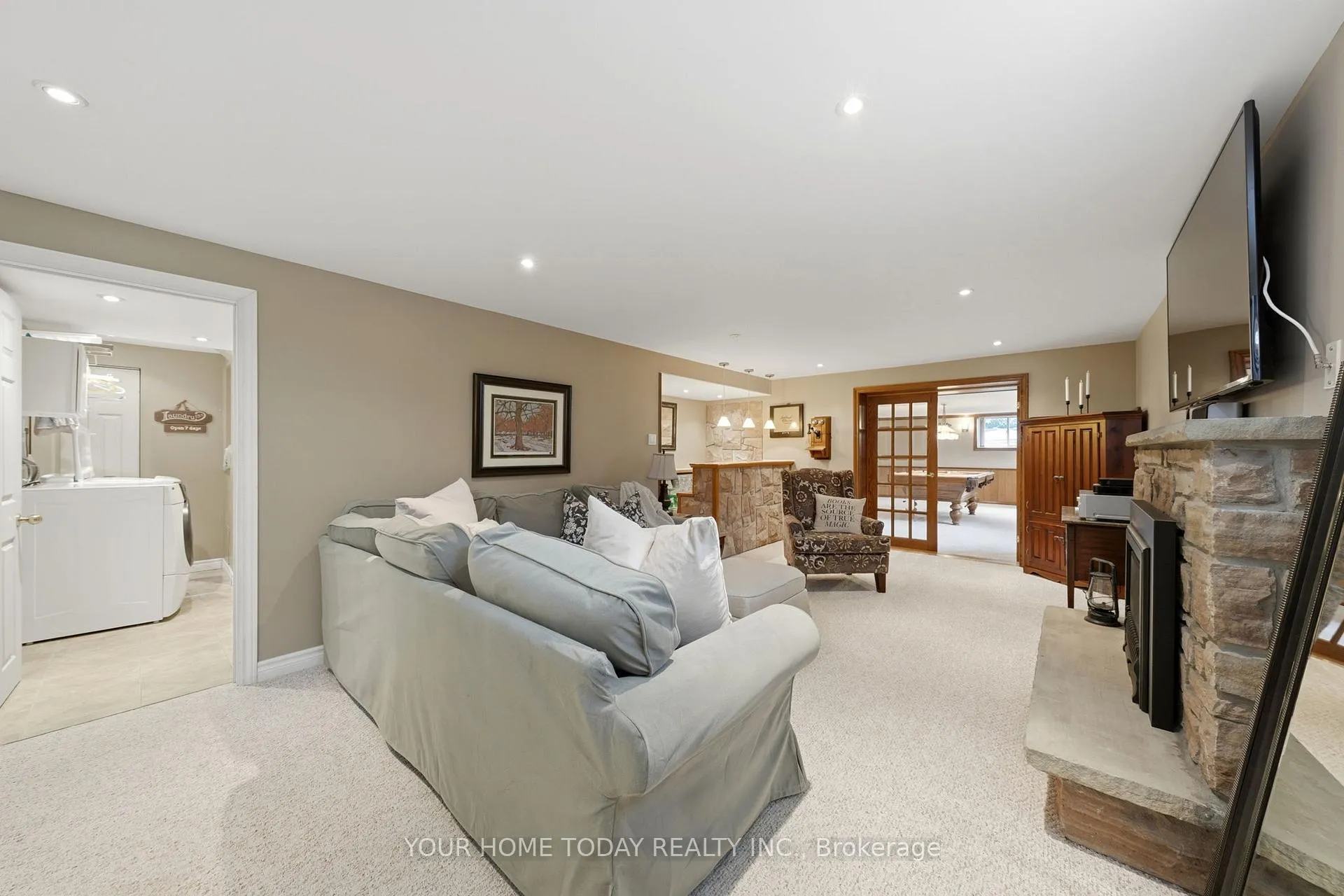 Photo 27 of 31 Chelvin Drive, Halton Hills, Georgetown — HOMEH