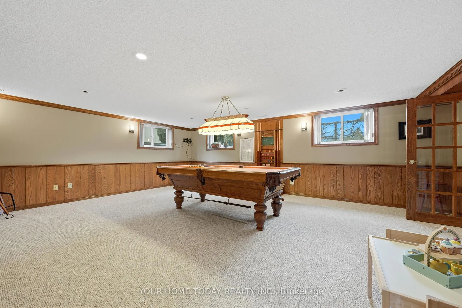 Photo 31 of 31 Chelvin Drive, Halton Hills, Georgetown — HOMEH
