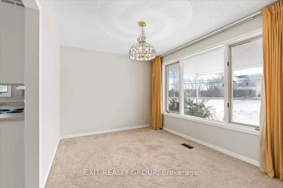 Photo 5 of 1162 County Rd 3, Prince Edward County, Ameliasburg Ward — HOMEH